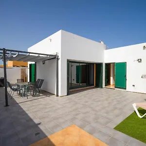 mahostly-casa-fika.hotelsfuerteventura.org/