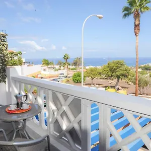 apartamento-ocean-view.adeje-hotels.com/